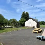 La Mancelliere - Maison Familiale 12-15 Pers, Grand Jardin, Jeux & Petanque - Pleine Nature * Cigne