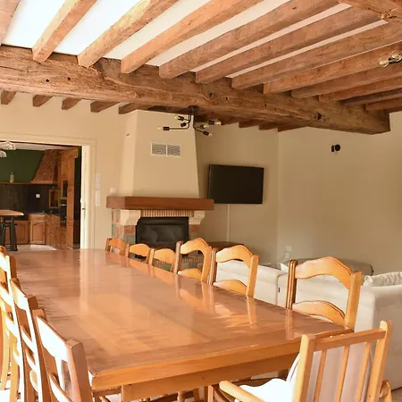La Mancelliere - Maison Familiale 12-15 Pers, Grand Jardin, Jeux & Petanque - Pleine Nature Vakantiehuis *