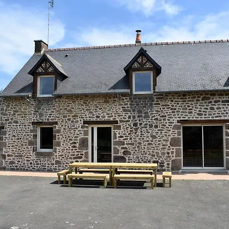 La Mancelliere - Maison Familiale 12-15 Pers, Grand Jardin, Jeux & Petanque - Pleine Nature *