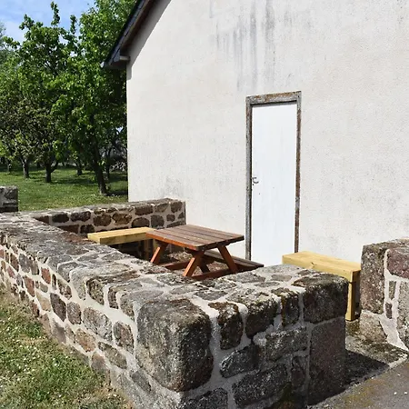 La Mancelliere - Maison Familiale 12-15 Pers, Grand Jardin, Jeux & Petanque - Pleine Nature Holiday home
